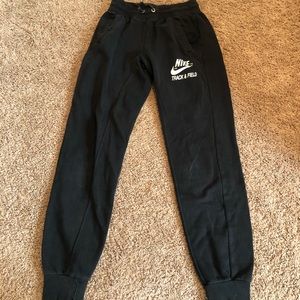 Nike Joggers